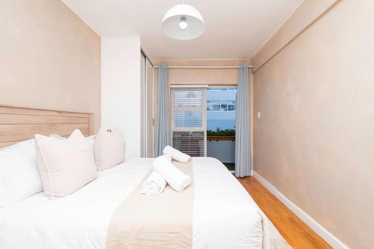 Bay Point Elegant Getaway