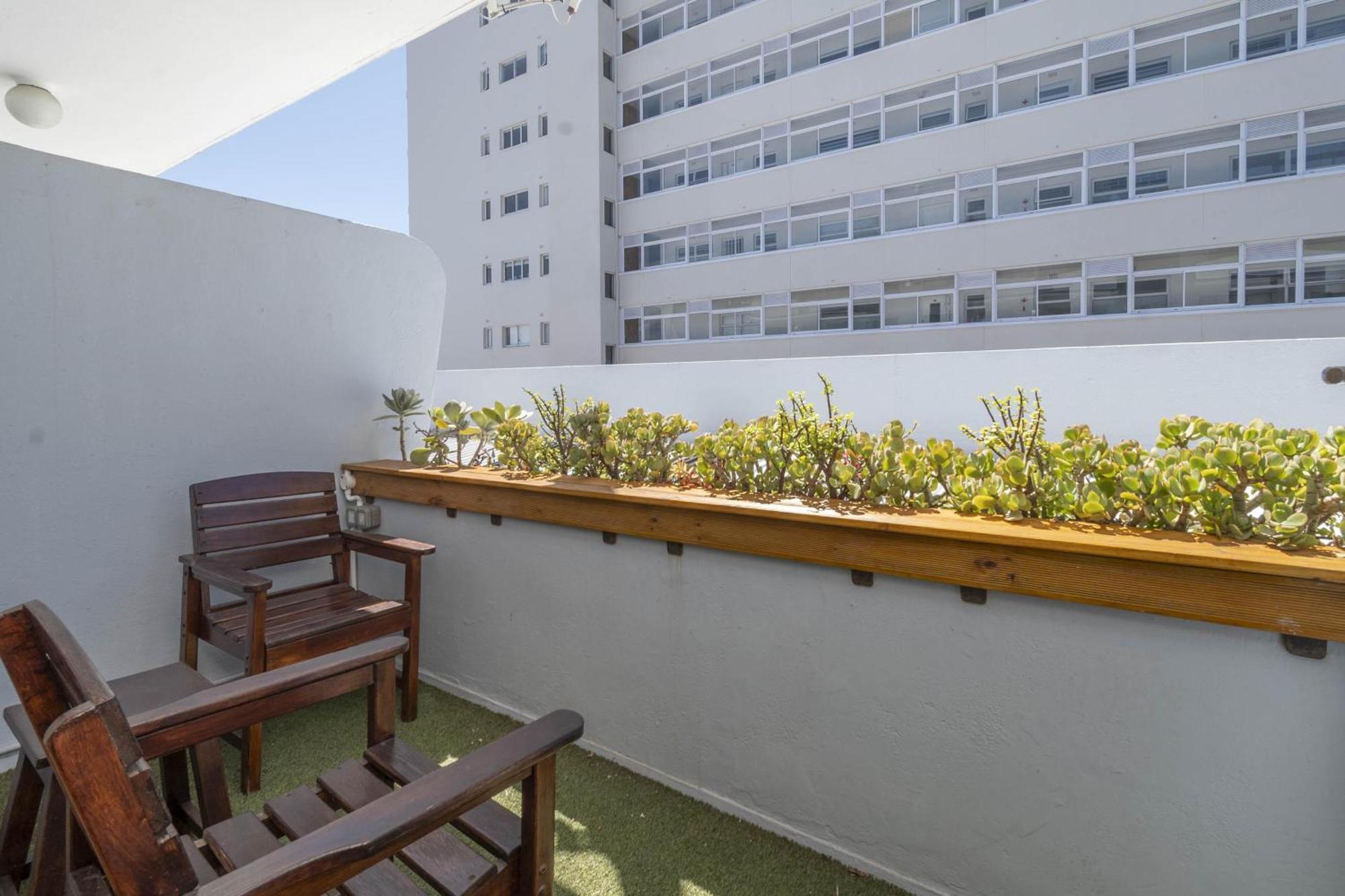 Apartment Bay Point Elegant Getaway